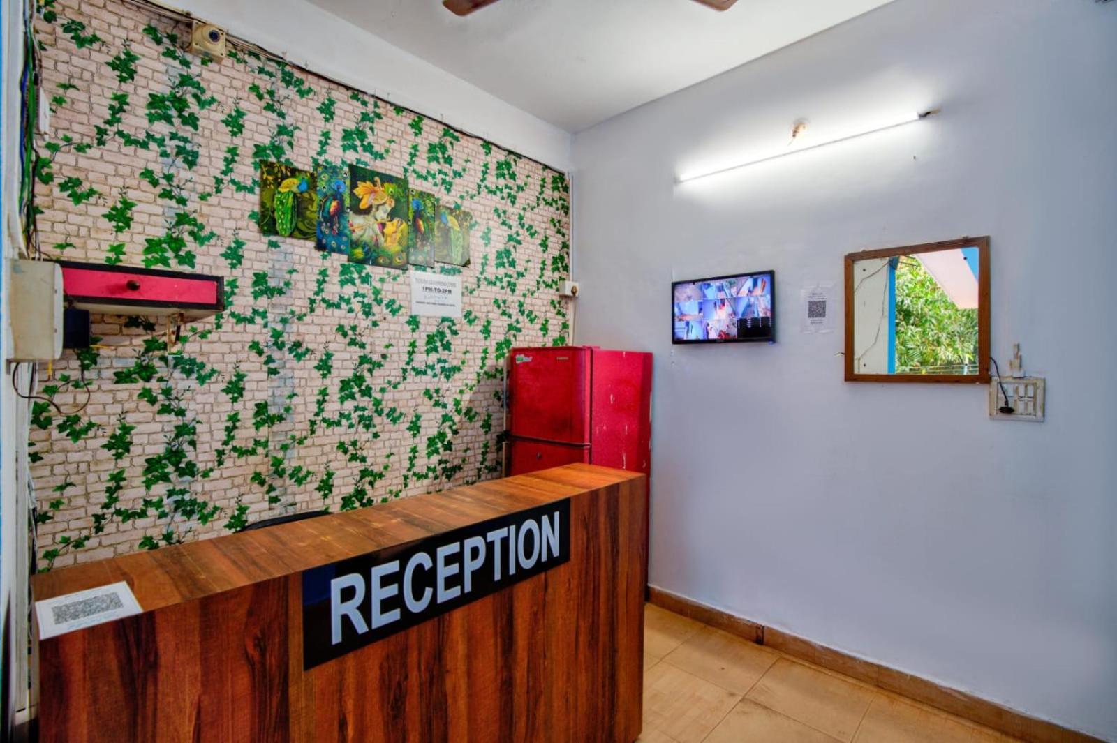 קלנגוטה Hotel Savita מראה חיצוני תמונה